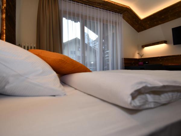 Hotel Elite : photo 2 de la chambre chambre lit queen-size supérieure - vue sur cervin