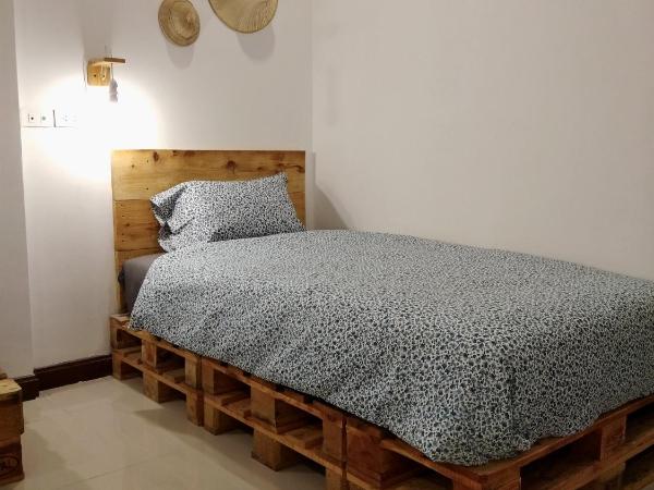 La Locanda : photo 6 de la chambre chambre triple avec salle de bains privative séparée