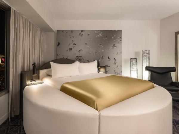 Planet Hollywood Resort & Casino : photo 2 de la chambre suite panorama ultra avec lit king-size - non-fumeurs - vue sur strip