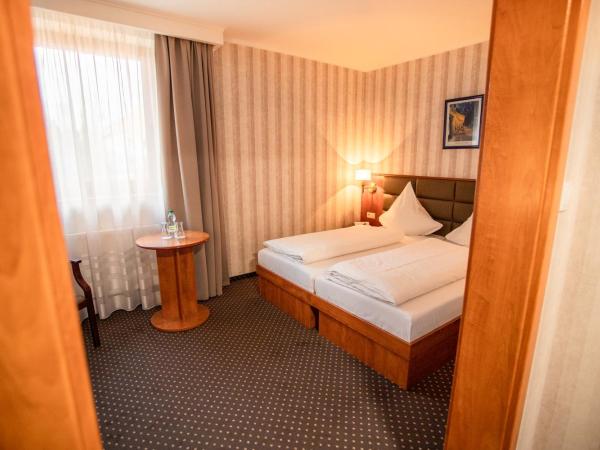 Premium Hotel Bacero Wrocław : photo 1 de la chambre chambre double