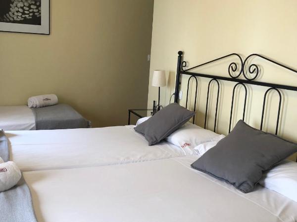 Hospedería Luis de Góngora : photo 2 de la chambre chambre triple