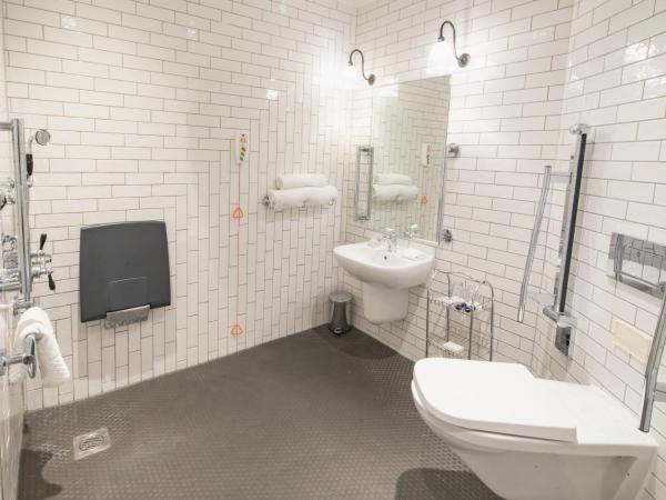 Kimpton Clocktower, an IHG Hotel : photo 4 de la chambre chambre lit king-size premium - accessible aux personnes à mobilité réduite