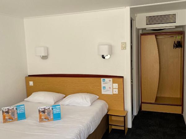 Kyriad Direct Marseille Ouest - Martigues : photo 3 de la chambre chambre double