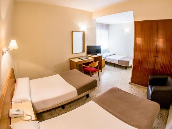 Hotel Leuka : photo 1 de la chambre chambre triple