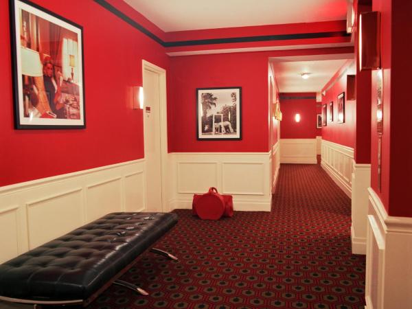 Gild Hall, A Thompson Hotel, by Hyatt : photo 8 de la chambre chambre lit king-size avec baignoire accessible aux personnes à mobilité réduite