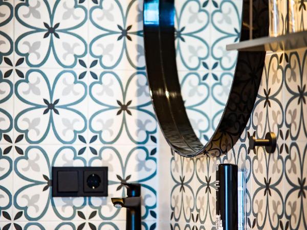 fjord hotel berlin : photo 8 de la chambre hébergement lovely avec baignoire