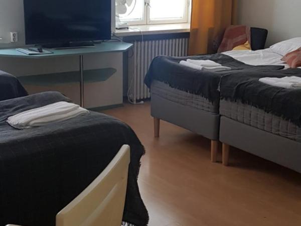 Veturi B&B : photo 3 de la chambre chambre lits jumeaux avec salle de bains privative