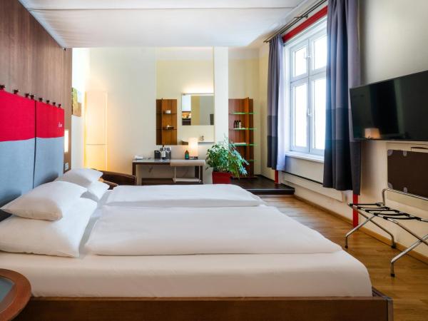 Hotel Rathaus - Wein & Design : photo 7 de la chambre grande chambre double 