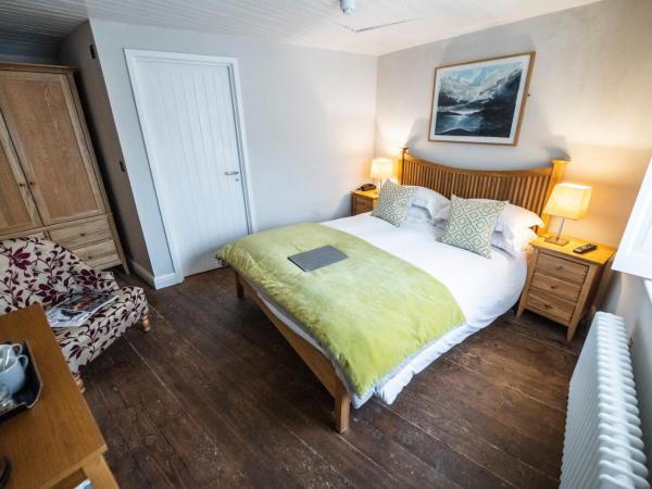 Wheelwrights Arms Country Inn & Pub : photo 2 de la chambre chambre double supérieure