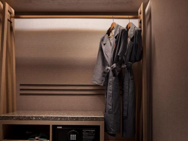 Arthur Hotel Zhujiang New Town Guangzhou- Free Shuttle Bus For Canton Fair : photo 7 de la chambre chambre lit king-size deluxe