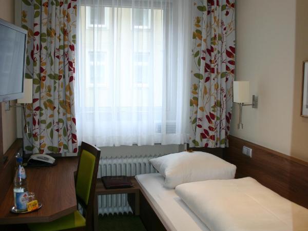 Hotel Hauser an der Universität : photo 1 de la chambre chambre simple