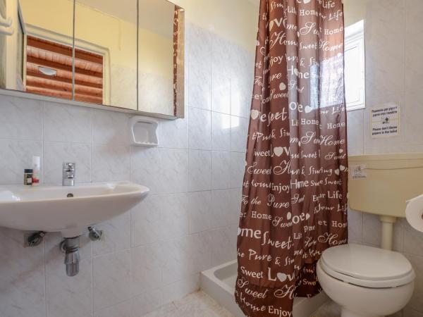 Panormos Hotel and Studios : photo 4 de la chambre studio (3 adultes)