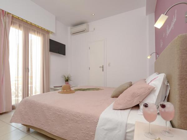 Panormos Hotel and Studios : photo 7 de la chambre chambre lits jumeaux deluxe - vue sur mer