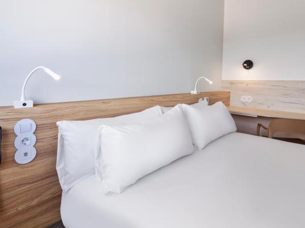 B&B HOTEL Lisboa Aeroporto : photo 3 de la chambre chambre double