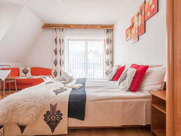 Willa Wrzos : photo 6 de la chambre chambre quadruple - vue sur montagnes