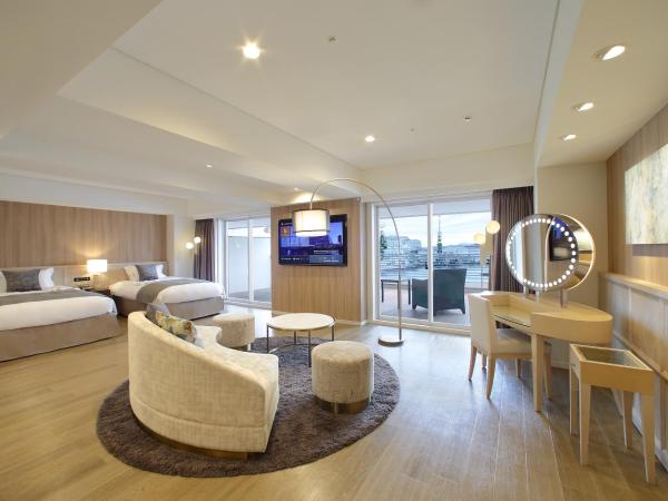 Kobe Meriken Park Oriental Hotel : photo 4 de la chambre junior suite west view