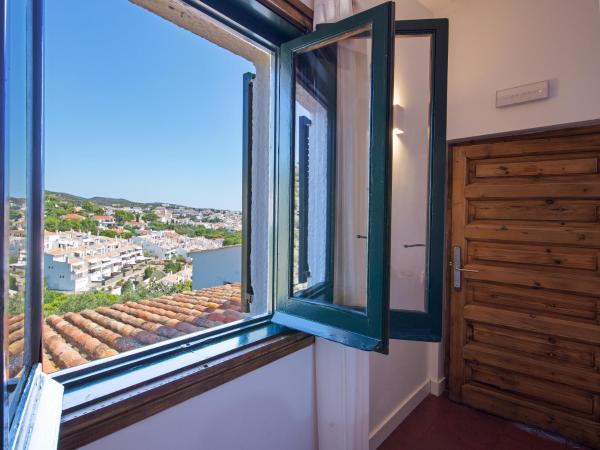 Hotel Rec de Palau : photo 3 de la chambre chambre double - vue sur jardin