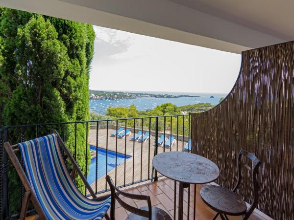 Hotel Rec de Palau : photo 1 de la chambre chambre triple - vue sur mer