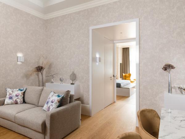 Hotel Vision Budapest by Continental Group : photo 5 de la chambre suite ambassadeur - vue sur danube