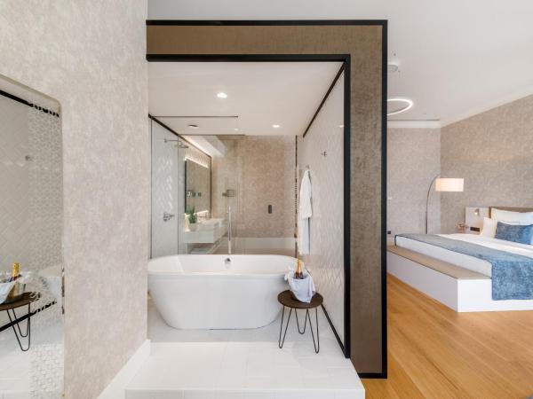 Hotel Vision Budapest by Continental Group : photo 6 de la chambre suite présidentielle - vue sur danube