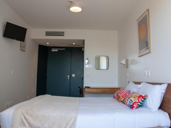 The People - Paris Bercy : photo 4 de la chambre chambre double ou lits jumeaux confort avec balcon