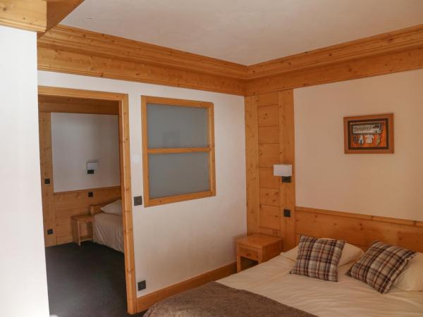 Hotel Club Le Crêt : photo 3 de la chambre chambre triple