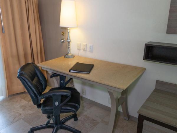 Wyndham Garden Guadalajara Expo Plaza del Sol : photo 3 de la chambre standard double room dog friendly