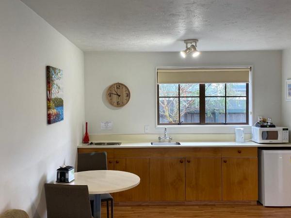 Southern Comfort Motel : photo 2 de la chambre suite deluxe