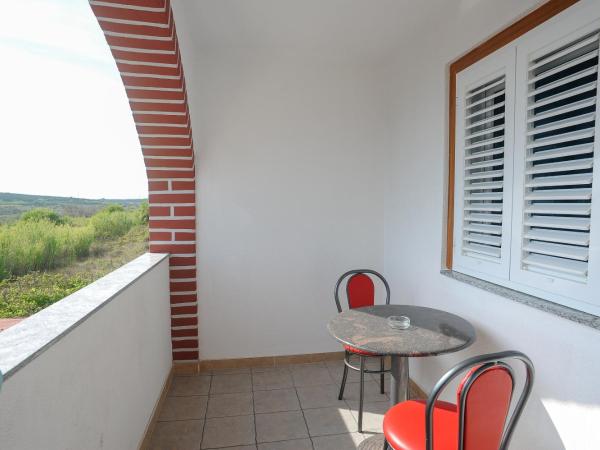Apartmani Vila Caska : photo 5 de la chambre studio avec balcon et vue sur la mer