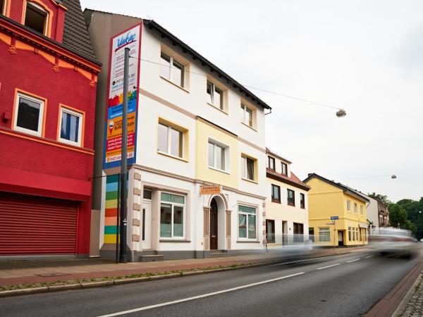 Pension & Monteurwohnungen Burglesum Bremen : photo 4 de la chambre chambre lits jumeaux standard avec salle de bains commune