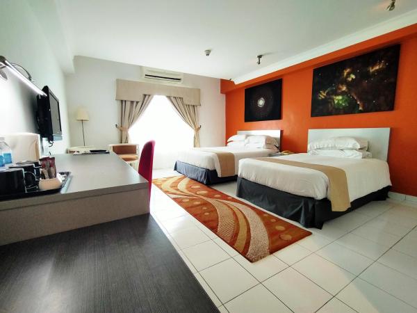 Klana Beach Resort Port Dickson : photo 1 de la chambre chambre familiale deluxe