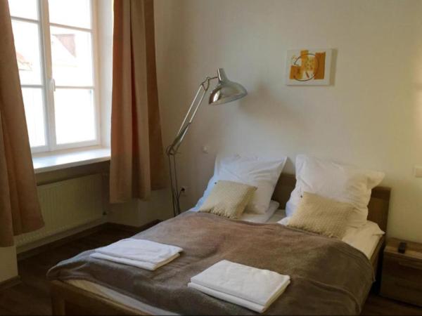 Oki Doki OLD TOWN : photo 2 de la chambre chambre double - bâtiment séparé