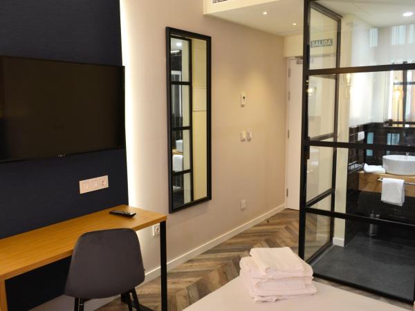 Hotel Alda Galería Coruña : photo 10 de la chambre chambre double Économique