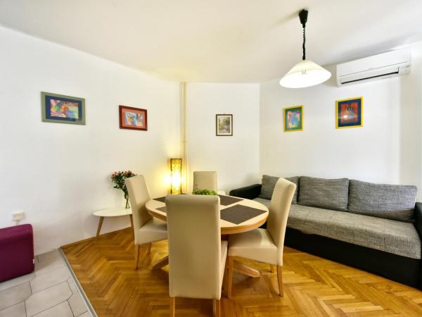 Apartment Nikola : photo 3 de la chambre appartement avec balcon