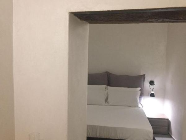 Vicoli di Napoli B&B : photo 6 de la chambre chambre double standard