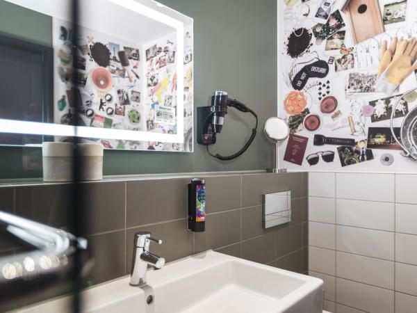 the niu Dwarf : photo 3 de la chambre chambre double standard