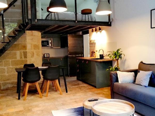 La Maison Grivolas Appartements et Maison d'hôtes : photo 10 de la chambre appartement 1 chambre