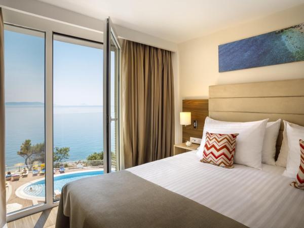 Girandella Valamar Collection Resort : photo 4 de la chambre suite for 2+2 seaview - family