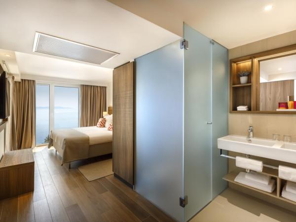 Girandella Valamar Collection Resort : photo 7 de la chambre suite for 2+2 seaview - family
