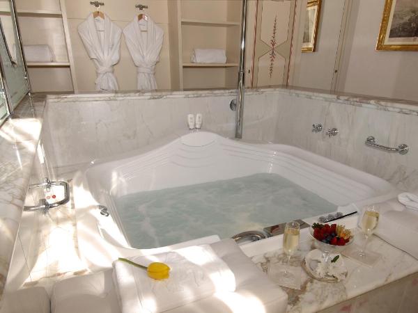 Villa Olmi Firenze : photo 9 de la chambre suite junior villa (2 adultes)