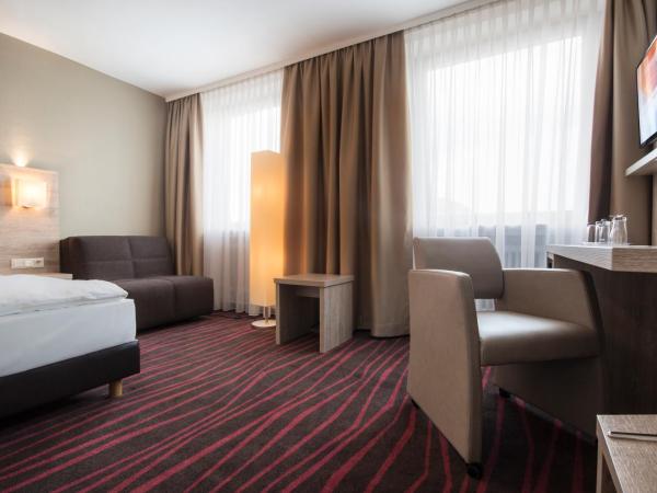 Europäischer Hof : photo 3 de la chambre standard triple room (no air-condition)