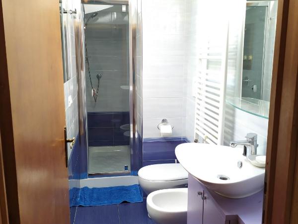 Casa di Debora : photo 6 de la chambre chambre double avec salle de bains privative