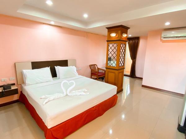 AA Pattaya Ville : photo 1 de la chambre petite suite