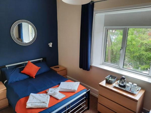 Mount Stuart Hotel : photo 2 de la chambre chambre double