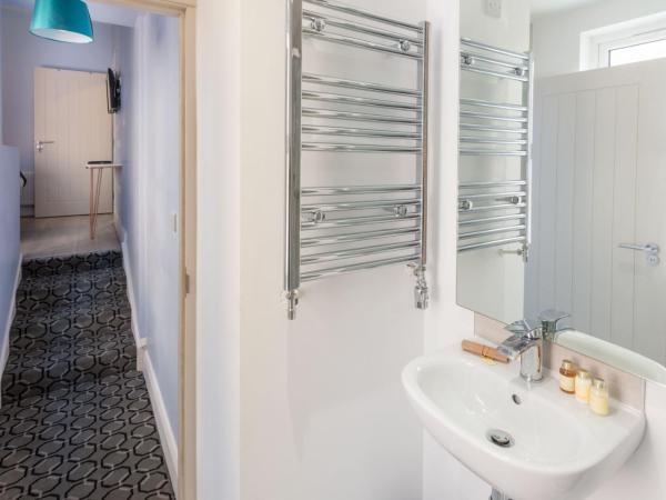 Titanic Guest Boutique, 4-Star Accommodation : photo 3 de la chambre chambre double deluxe avec douche