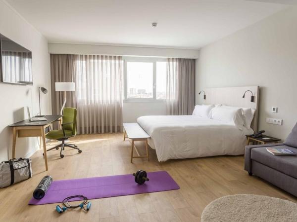 ARTIEM Madrid : photo 7 de la chambre chambre triple de luxe (2 adultes + 1 enfant)