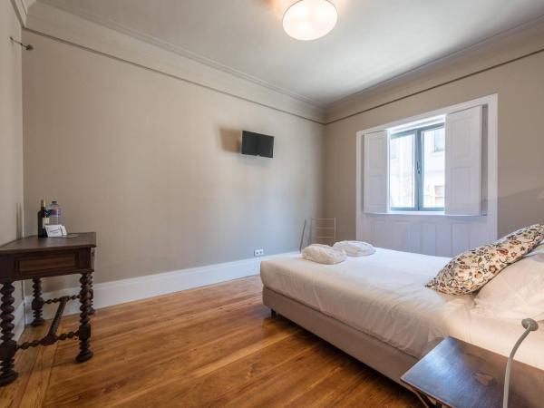 Serenata Boutique Rooms : photo 1 de la chambre chambre double avec salle de bains privative extérieure