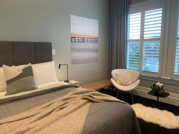 Franklin38 : photo 1 de la chambre suite lit queen-size deluxe