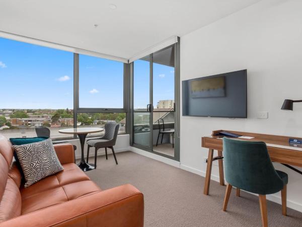 The Sebel Melbourne Moonee Ponds : photo 4 de la chambre premium one-bedroom apartment with king bed and balcony