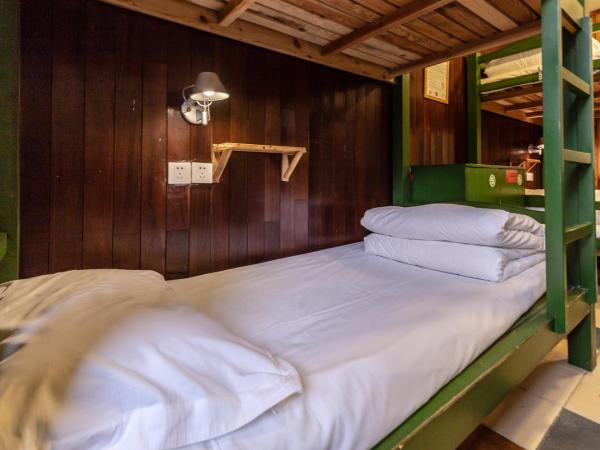 Hofang Guest House : photo 8 de la chambre lit dans dortoir pour femmes de 4 lits